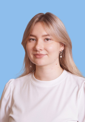 Воспитатель Стрельникова Кристина Олеговна Воспитатель Стрельникова Кристина Олеговна